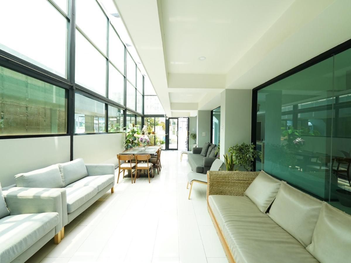 Roomquest Bangkok Don Mueang Airport Kültér fotó