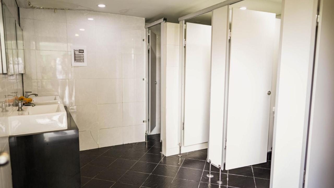 Roomquest Bangkok Don Mueang Airport Kültér fotó